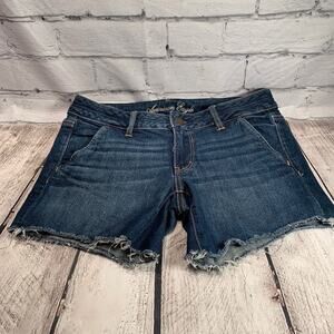 AMERICAN EAGLE Women’s Stretch Back Button Pockets Cut-Off Jean Shorts - Size: 6